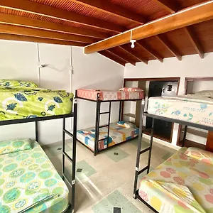 Pensión Metamorfosis, Medellín